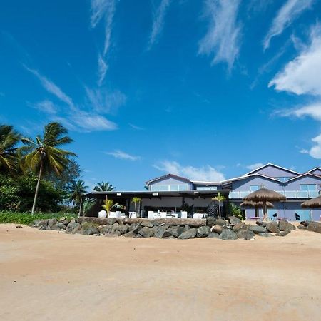 Residence Hoteliere Du Phare Libreville Esterno foto