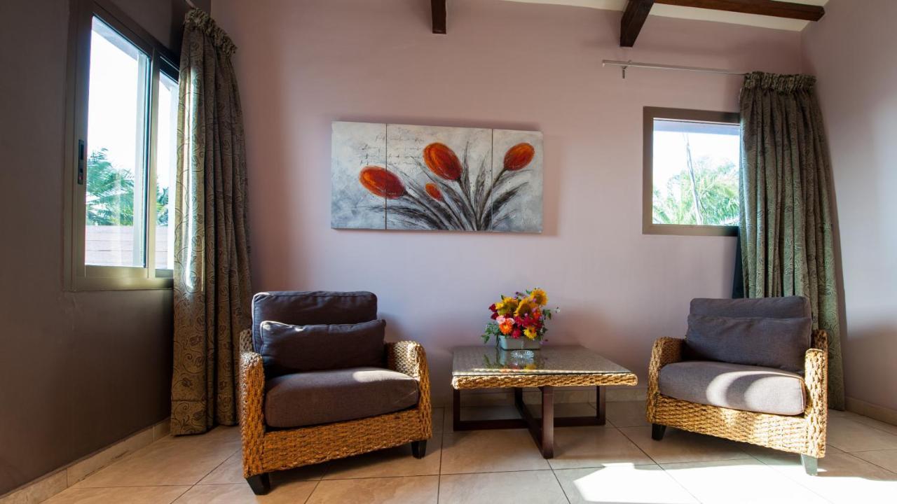 Residence Hoteliere Du Phare Libreville Esterno foto