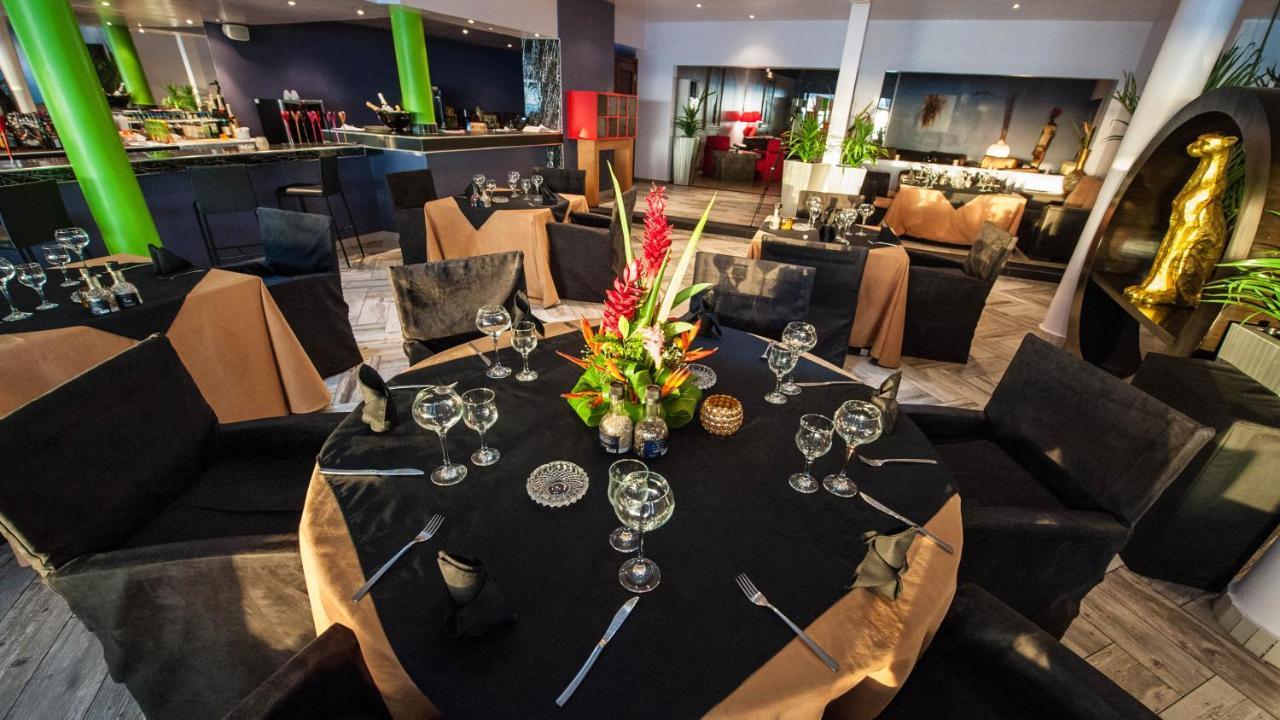 Residence Hoteliere Du Phare Libreville Esterno foto