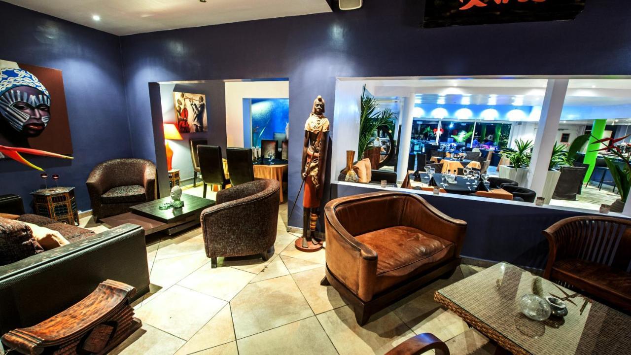 Residence Hoteliere Du Phare Libreville Esterno foto